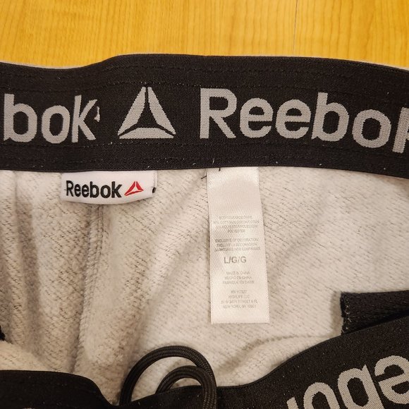 Gray Reebok Sweatpants (Large) - Picture 4 of 4